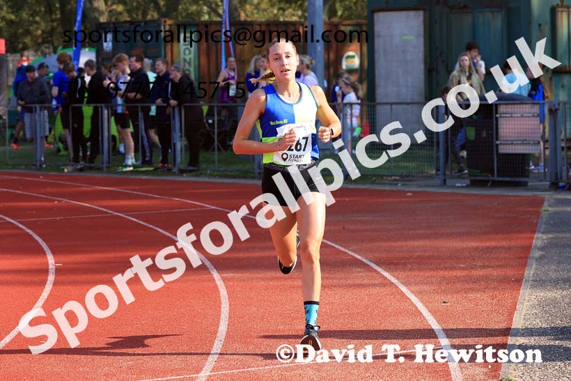Womens 4 Stage Relay, 2024 Northern Mens 6 and Womens 4 and Youngsters Relays, Stanley Park, Blackpool.  Photo: David T. Hewitson/Sports for All Pics